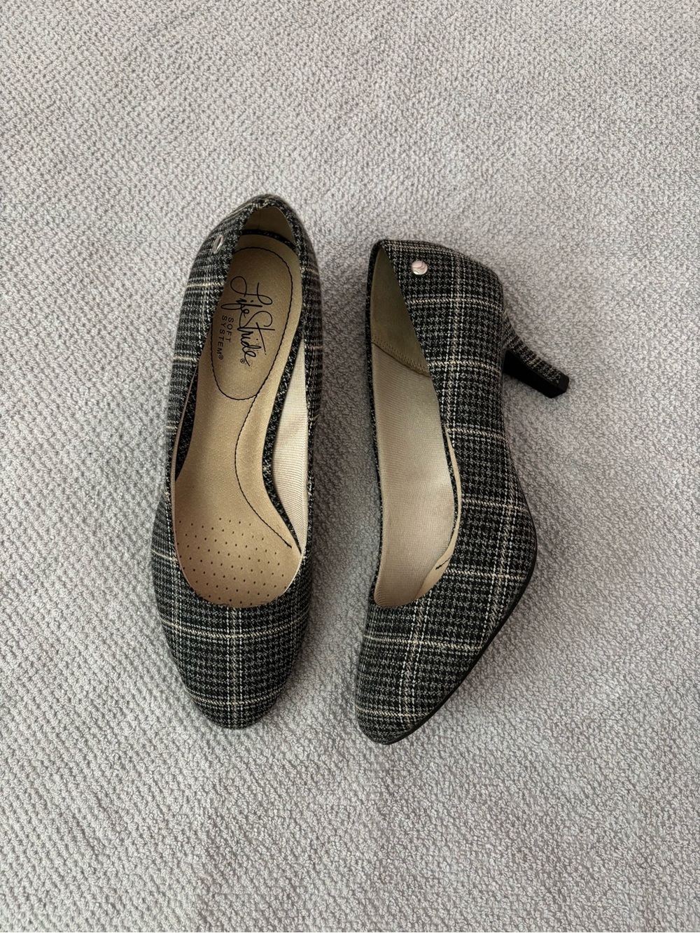NWOT Life Stride Comfy Women Heels Sz 8.5 | Life Stride Plaid Heels -